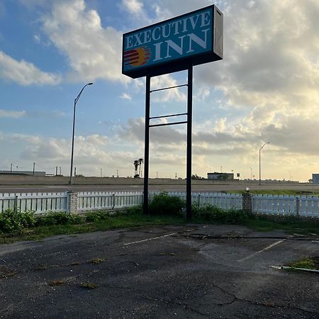 Executive Inn Robstown Εξωτερικό φωτογραφία